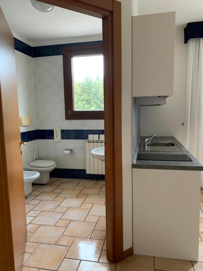 Hotel Lory Ficarolo Eksteriør billede
