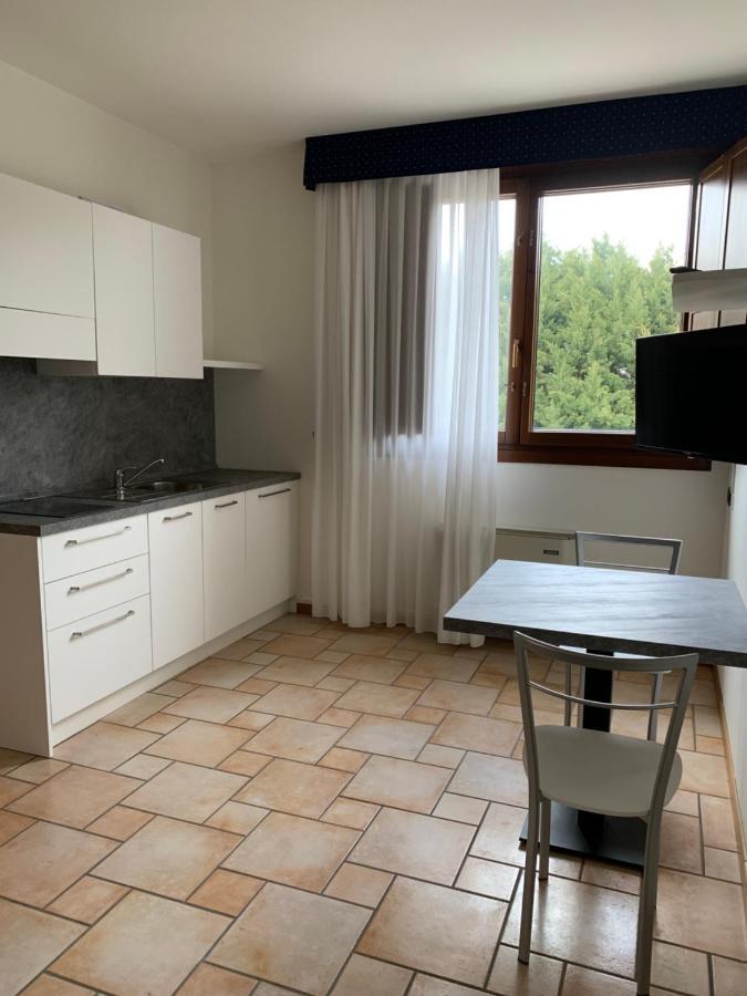 Hotel Lory Ficarolo Eksteriør billede